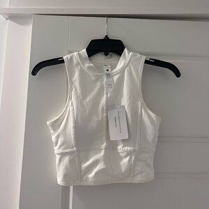 White Gold Hinge cropped tank top